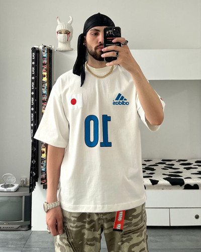 تیشرت باکسی کیت ژاپن سفید ۱۷۳۳